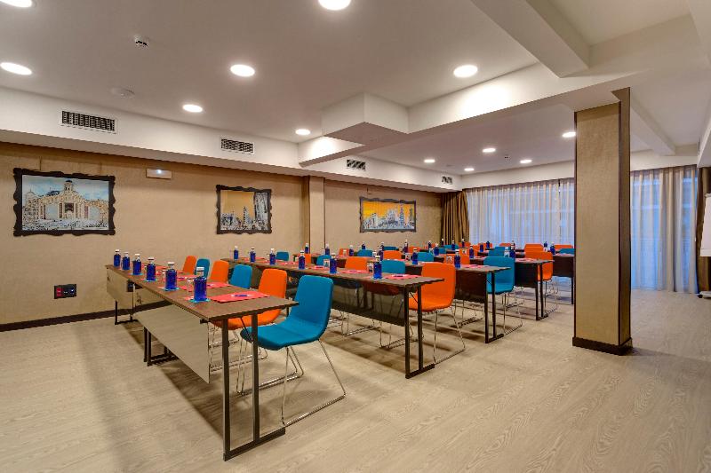 Отель Indigo Madrid   Gran Via, An Ihg