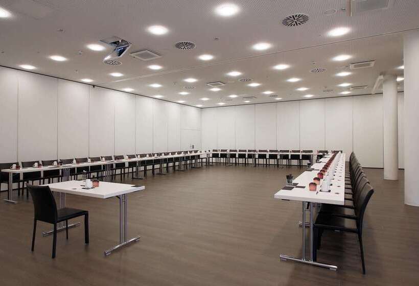 هتل Innside By Meliá Wolfsburg