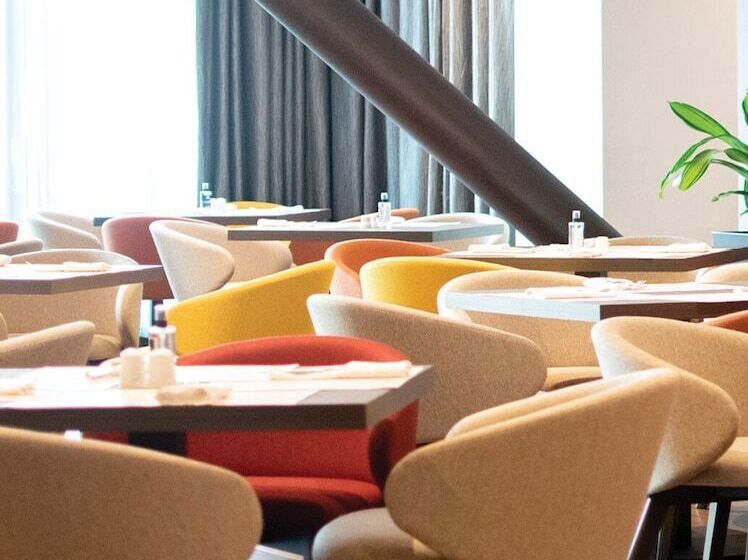 酒店 Kronwell Brasov