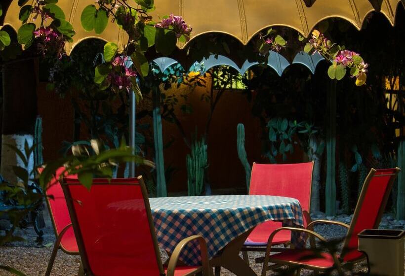 هتل La Gloria De Calvillo