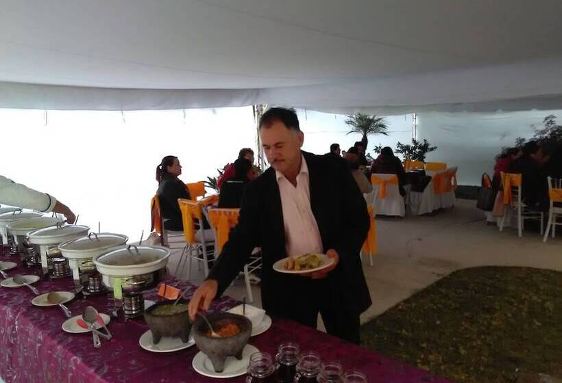 هتل La Gloria De Calvillo