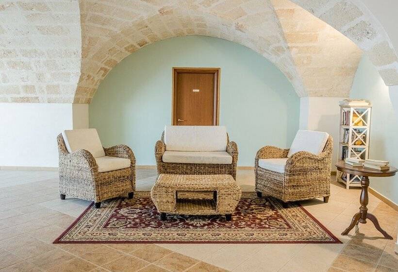 בית מלון כפרי Laurito Resort & Spa