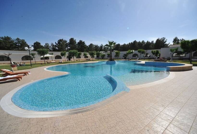 בית מלון כפרי Laurito Resort & Spa