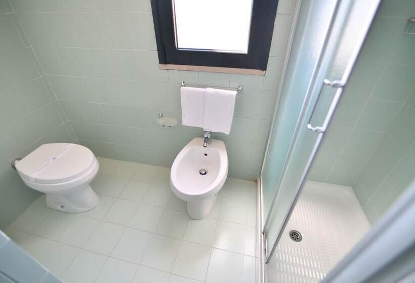 בית מלון כפרי Laurito Resort & Spa