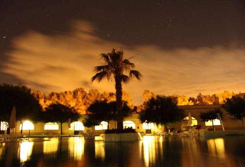 בית מלון כפרי Laurito Resort & Spa