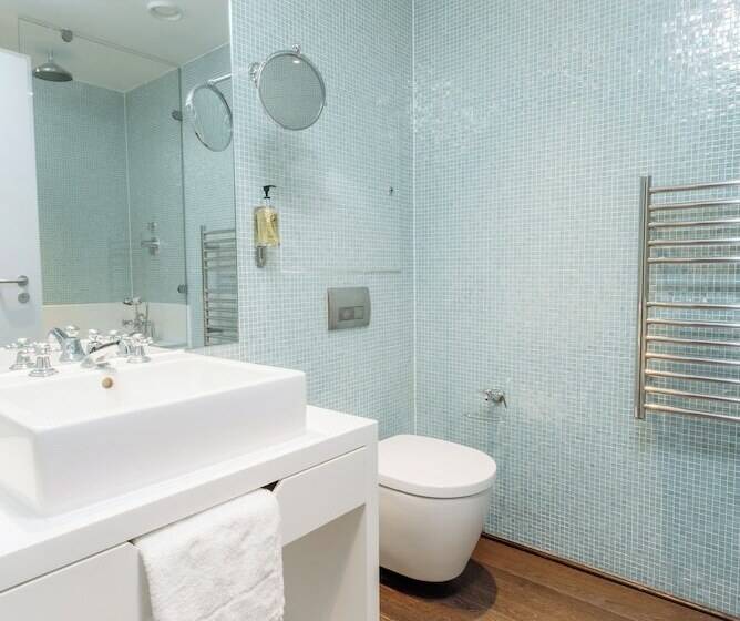 בית מלון כפרי Leicester House