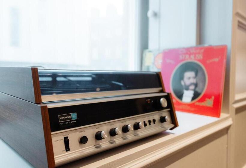 בית מלון כפרי Leicester House