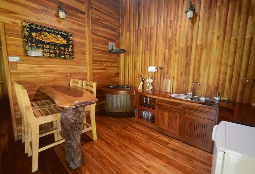 ホテル Macaw Lodge