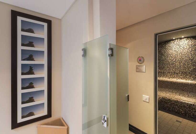 酒店 Mantis No5 Boutique Art