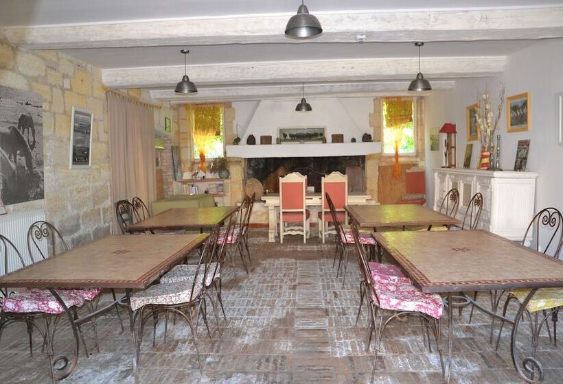 בית מלון כפרי Mas De Sylvéréal