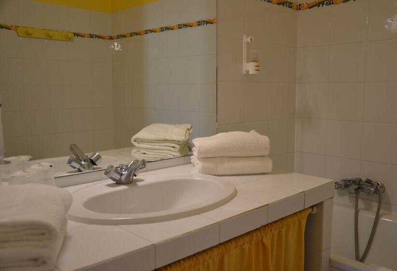 בית מלון כפרי Mas De Sylvéréal