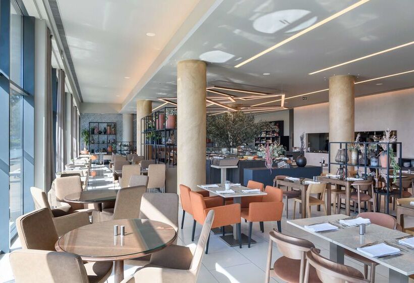 هتل Meliá Lisboa Aeroporto