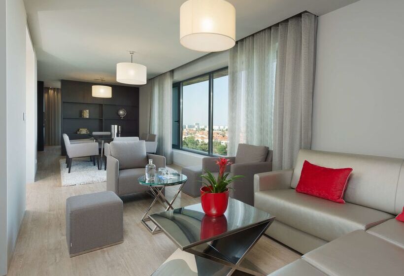هتل Meliá Lisboa Aeroporto