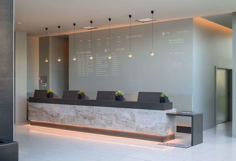 هتل Meliá Lisboa Aeroporto