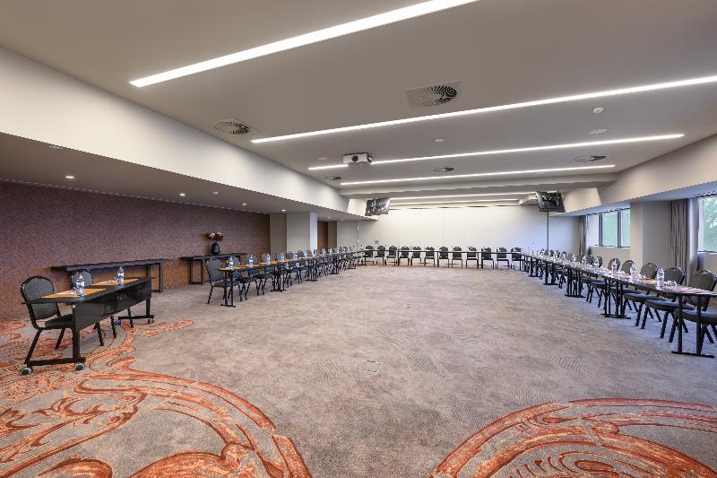 هتل Meliá Lisboa Aeroporto