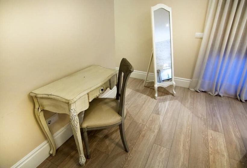 ホテル Natura Petit