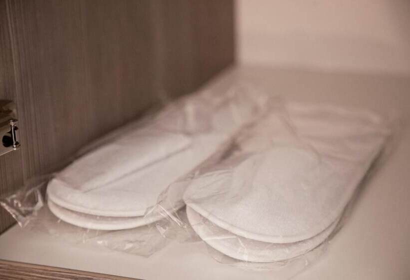 هتل Nikolai Residence