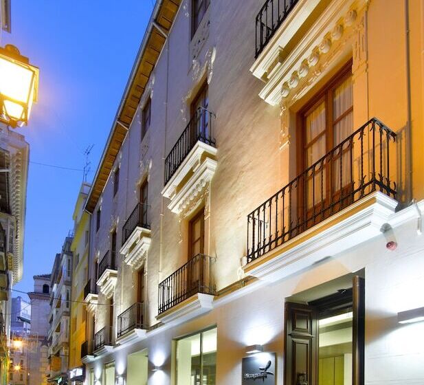 هتل Parraga Siete