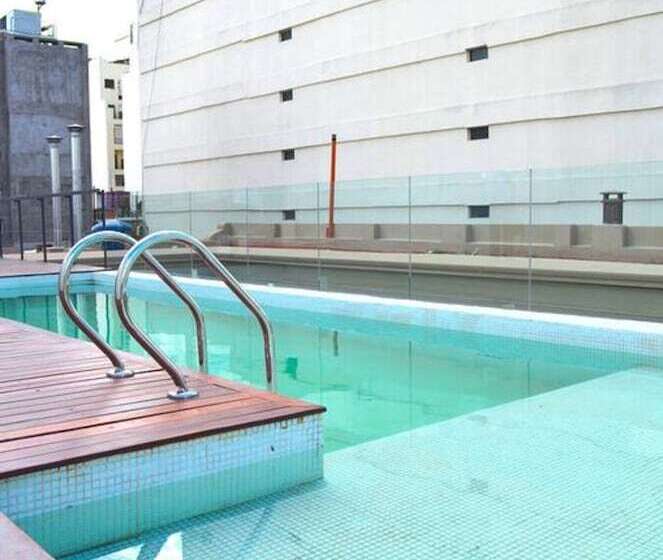 هتل Patios De San Telmo