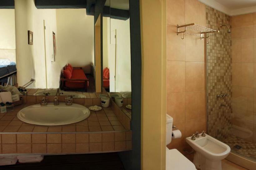 هتل Posada Piedras Del Sol