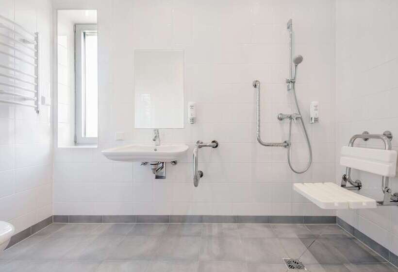 هتل Premiere Classe Wroclaw Centrum