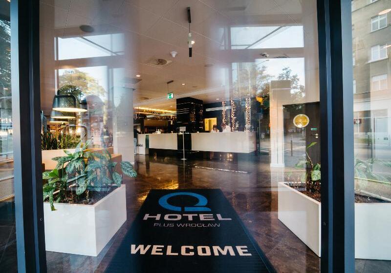 Q Hotel Plus Wrocław