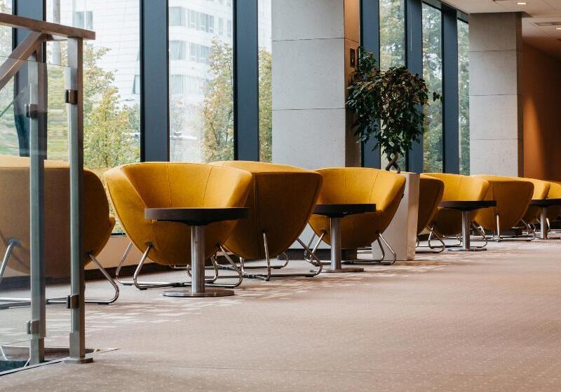 Q Hotel Plus Wrocław