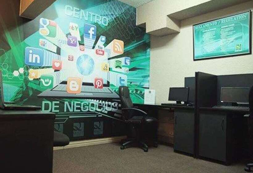 בית מלון כפרי Quality Inn Piedras Negras