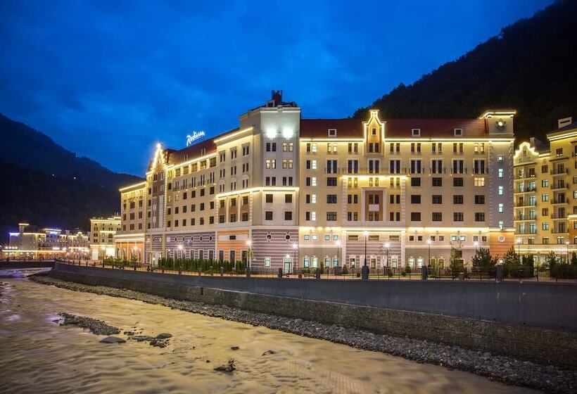 هتل Radisson  Rosa Khutor