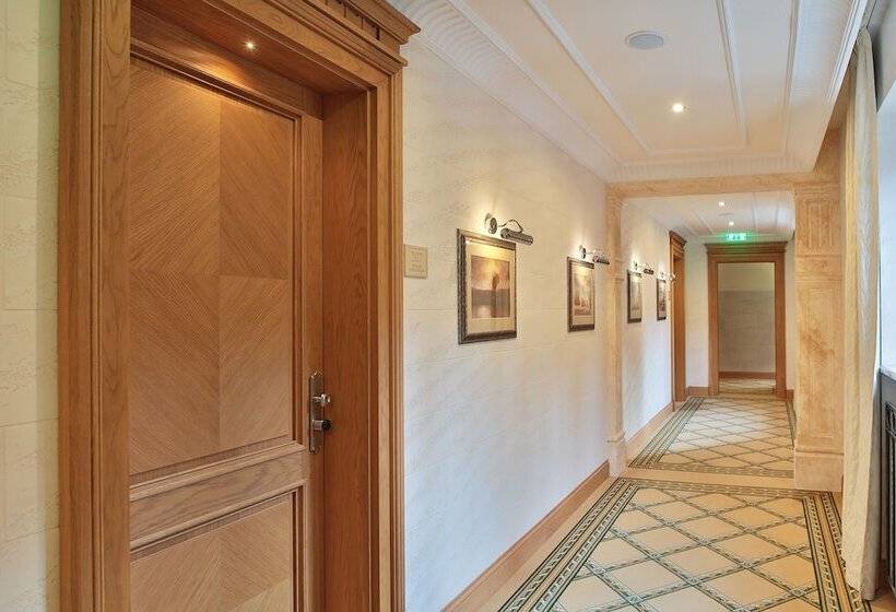 Retro Riverside Wellness Resort