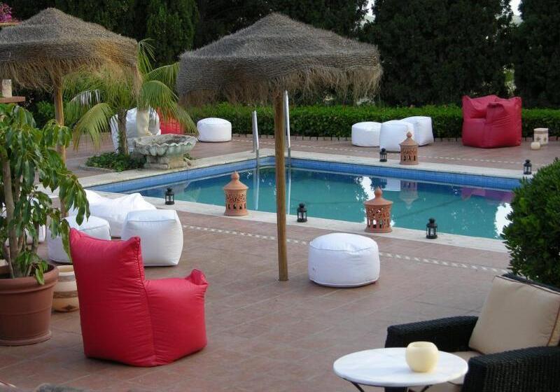 בית מלון כפרי Casa De Los Bates