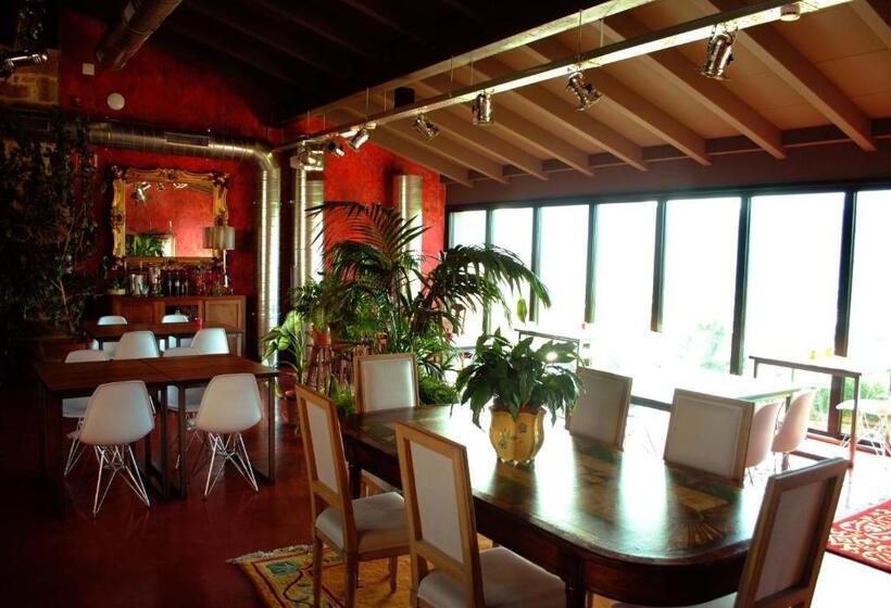 هتل روستایی El Lacayo De Sestiello