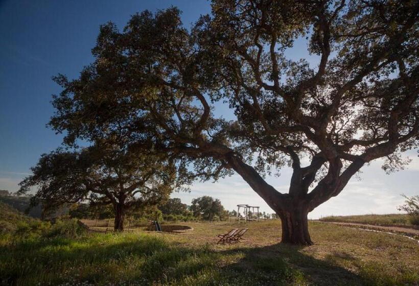 هتل روستایی Herdade Do Amarelo Nature & Spa