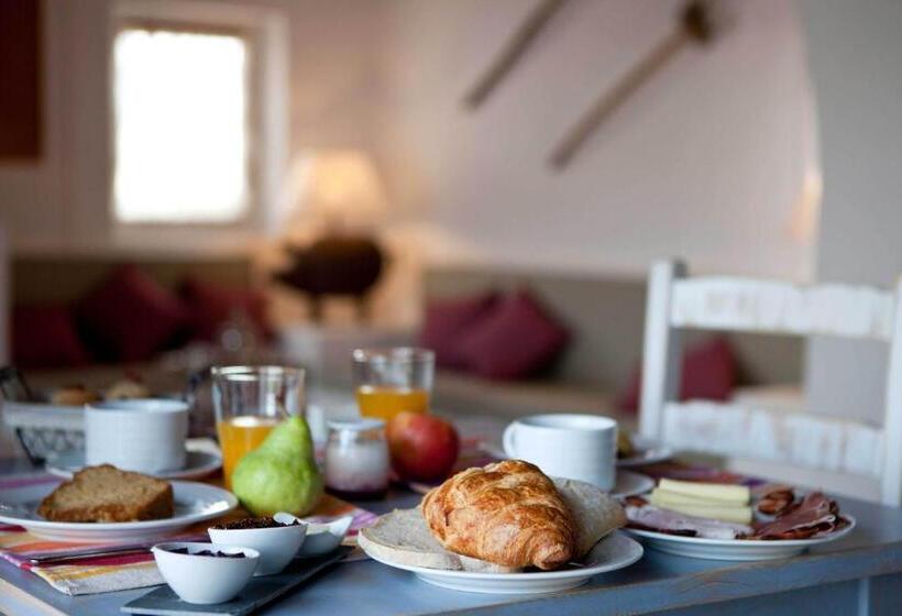 هتل روستایی Herdade Do Amarelo Nature & Spa