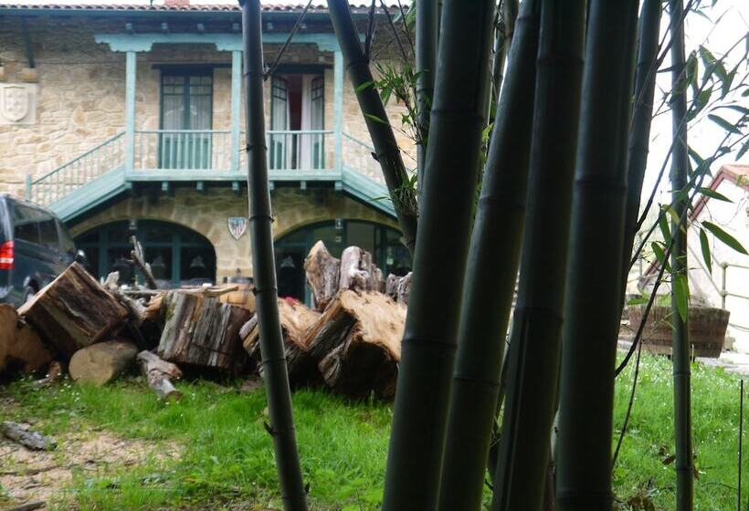 בית מלון כפרי Rural Isasi