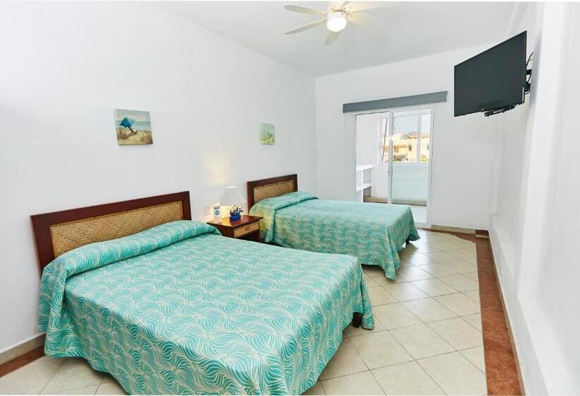 酒店 Suites Ixtapa Plaza