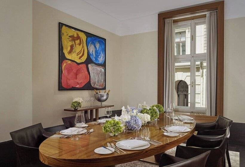 호텔 The Ritzcarlton, Vienna