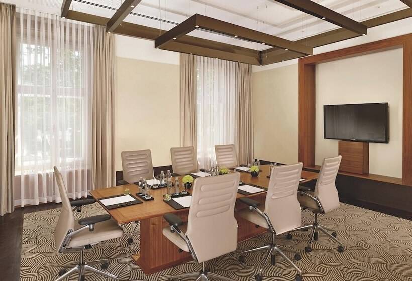 호텔 The Ritzcarlton, Vienna