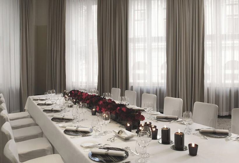 호텔 The Ritzcarlton, Vienna