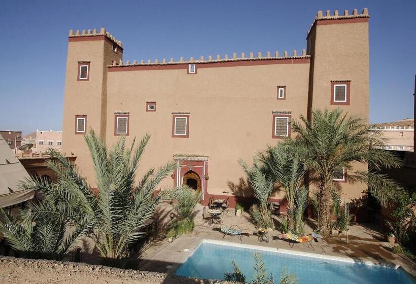 בית מלון כפרי Tomboctou