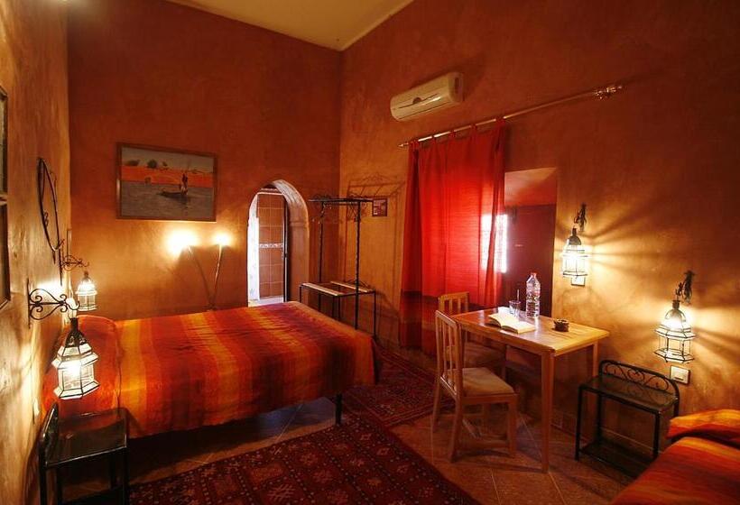 בית מלון כפרי Tomboctou