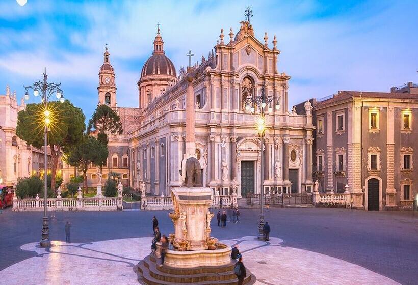 هتل Villaggio Albergo Internazionale La Plaja