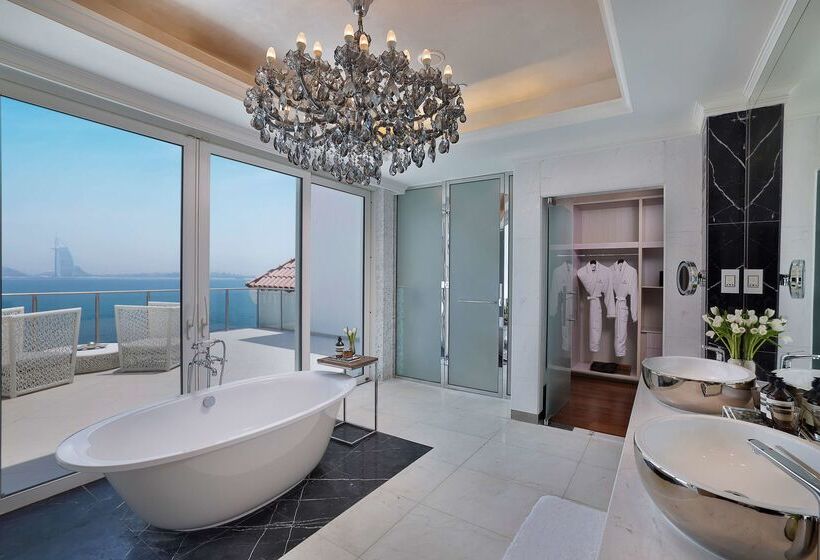 هتل Waldorf Astoria Dubai Palm Jumeirah