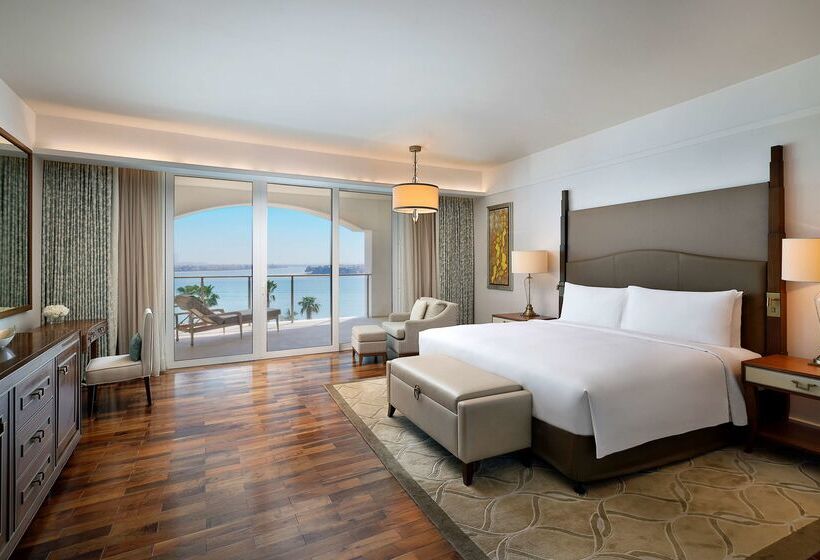 هتل Waldorf Astoria Dubai Palm Jumeirah