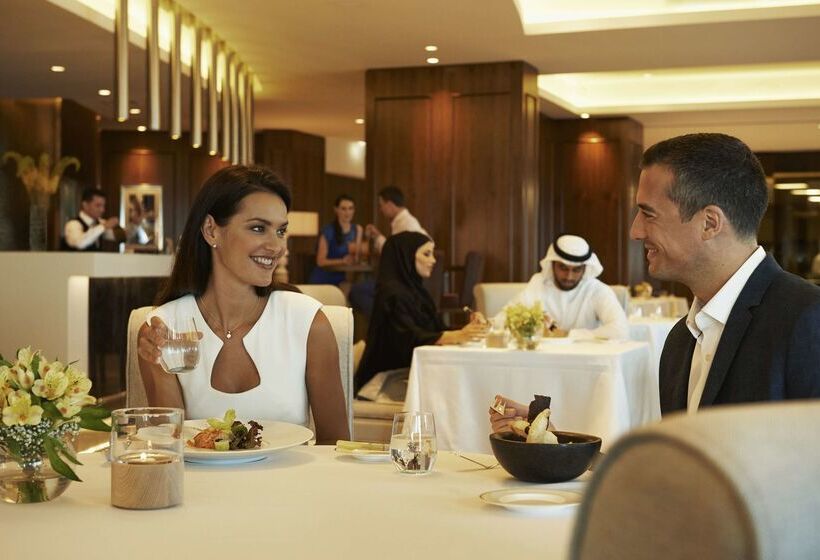 هتل Waldorf Astoria Dubai Palm Jumeirah