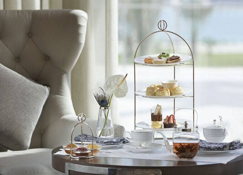 هتل Waldorf Astoria Dubai Palm Jumeirah