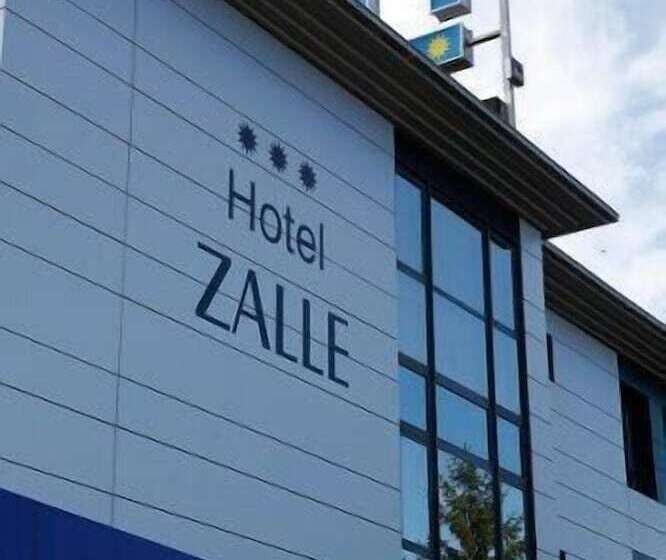فندق Zalle Don Fernando