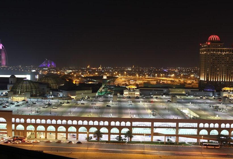 Ivory Grand Hotel Apartments