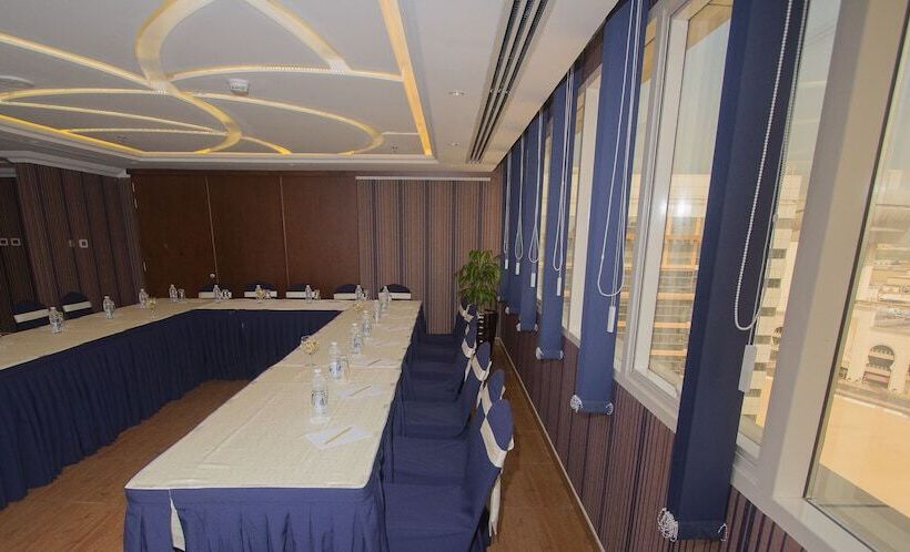 Ivory Grand Hotel Apartments