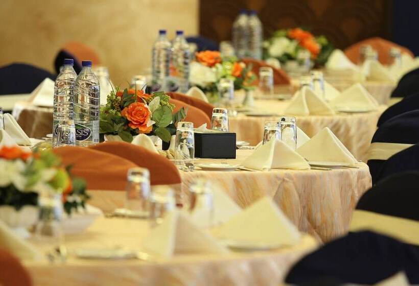 Ivory Grand Hotel Apartments